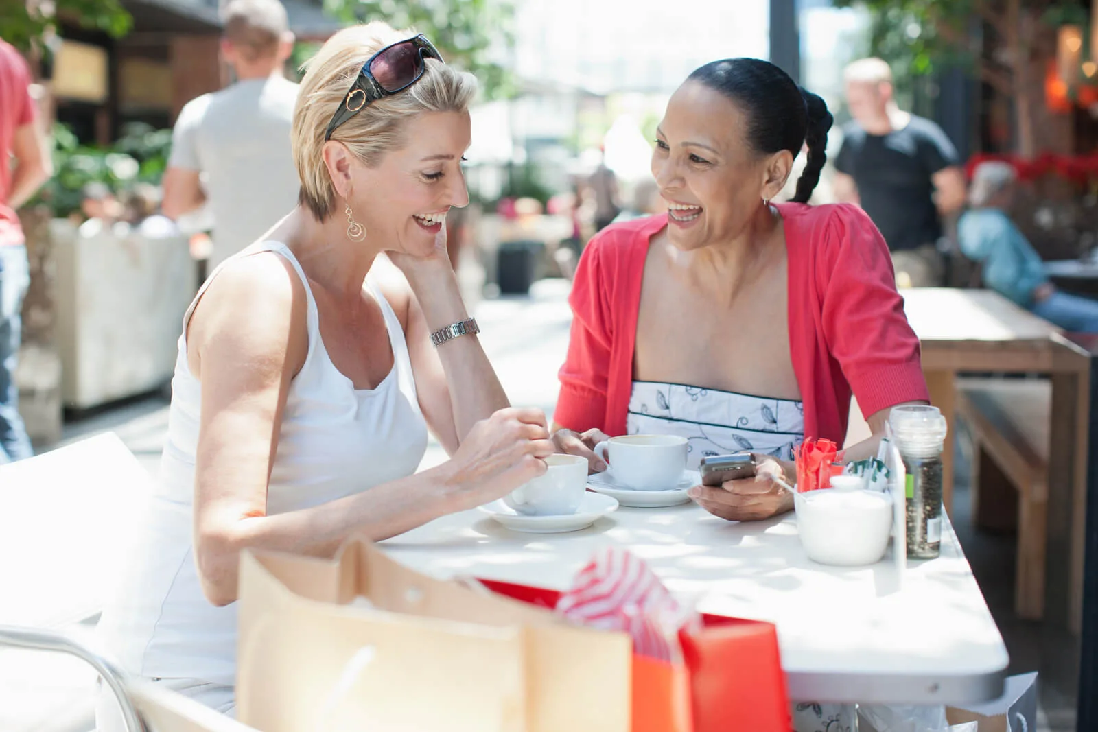 ladies-at-coffee